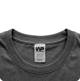 Etiqueta interior WP WowPrinted en cuello de camiseta